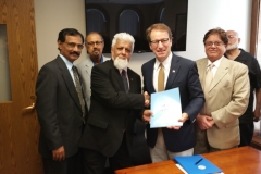 A-delegation-of-FOH-met-US-Congressman-Peter-Roskam